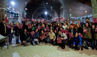 LA MUNICIPALIDAD ENTREG UNIFORMES A ESTUDIANTES DE ENFERMERA