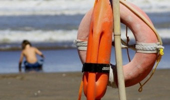 COBERTURA DE SEGURIDAD EN PLAYA