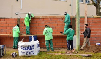 CONTINAN LAS OBRAS EN LAS ESCUELAS