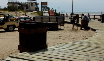 TRABAJAMOS POR UNA PLAYA MS LIMPIA Y ORDENADA