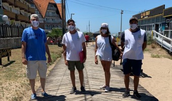 EL INTENDENTE RECORRI LAS POSTAS SANITARIAS