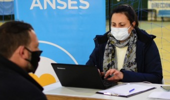 COMENZARON LAS JORNADAS DE MI REGISTRO MI BARRIO EN EL POLIDEPORTIVO