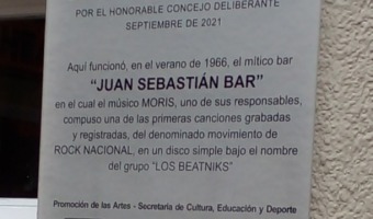 SE COLOC UNA PLACA DE INTERS CULTURAL EN EL LUGAR DONDE FUNCION EL MTICO JUAN SEBASTIAN BAR