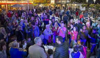 EN COMUNIDAD, CELEBRAMOS EL CUMPLEAOS DEL FARO QUERAND