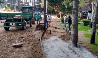 Avanza la senda peatonal en Mar de las Pampas