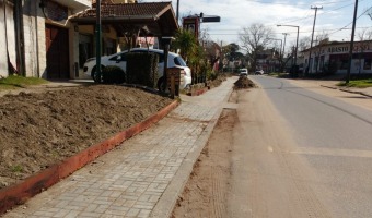 AVANCE DE OBRA SOBRE LAS VEREDAS DE PASEO 105