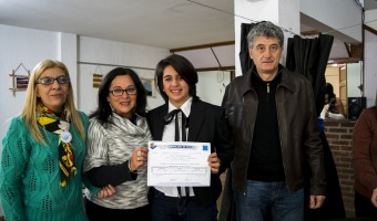 Se entregaron diplomas a egresados de Ingles en el Lenguas Vivas