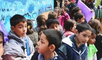 Los nios del Jardn de Mar Azul festejaron con un mural