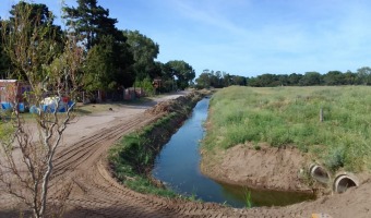 LIMPIEZA URBANA SOBRE LA AVENIDA 32