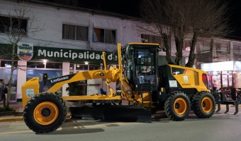 LA FLOTA MUNICIPAL MS GRANDE DE LA HISTORIA: INCORPORAMOS UNA NUEVA MOTONIVELADORA DE LTIMA GENERACIN