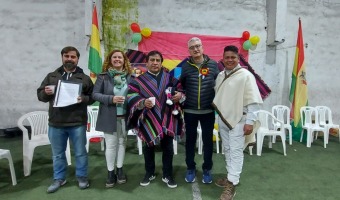 VAMOS A ENTREGAR UN PREDIO PARA LA ASOCIACIN BOLIVIANA EN VILLA GESELL ACRO