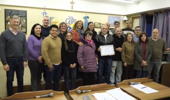 EL VECINO CARLOS PREZ RECIBI UNA DISTINCIN COMO PERSONALIDAD DESTACADA DE VILLA GESELL