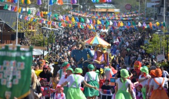 UNA VEZ MS, LAS INSTITUCIONES BRILLARON EN EL GRAN DESFILE DE CARROZAS