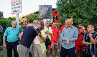 SE INAUGUR UN PASAJE EN HOMENAJE A HCTOR RECALDE